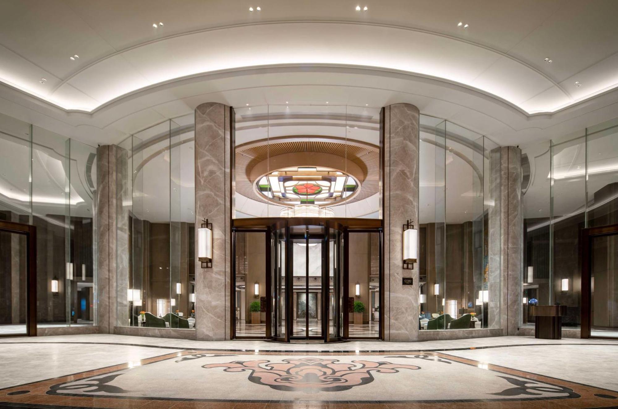Yuexiu Hotel Guangzhou, Curio Collection By Hilton Extérieur photo